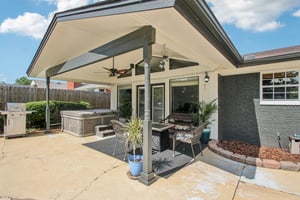 S Country Club Dr-2905-027.jpg