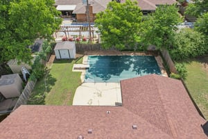 S Country Club Dr-2905-041.jpg