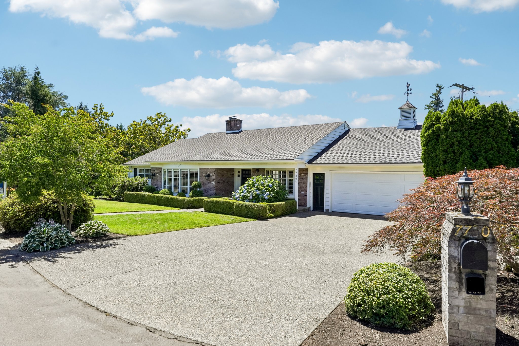 SW Montclair Dr-S1007-003.jpg