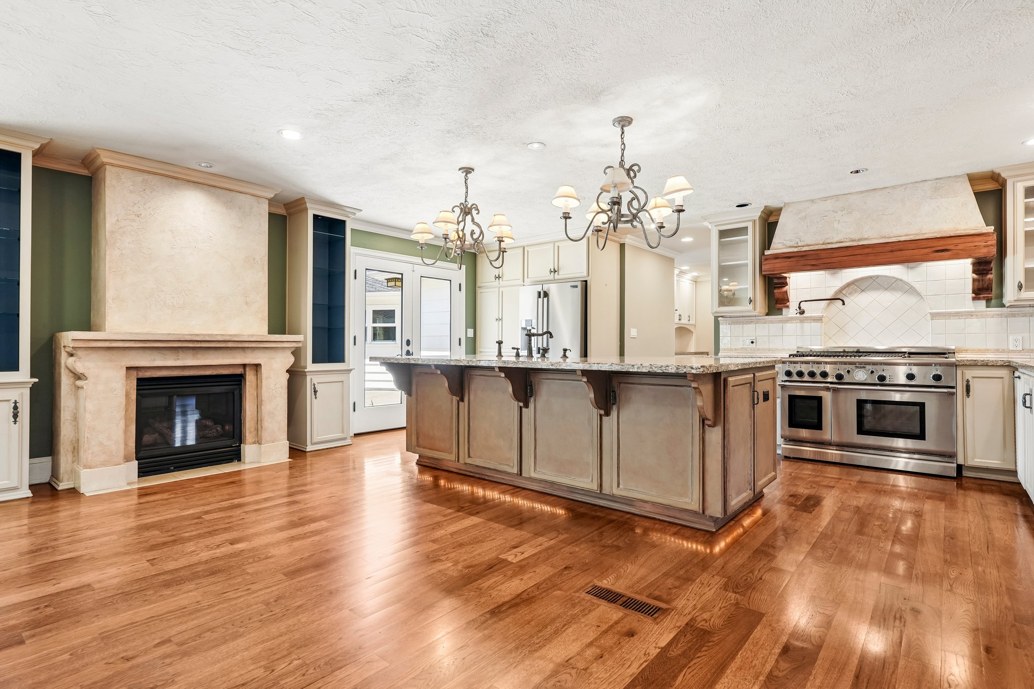 SW Montclair Dr-S1007-022.jpg