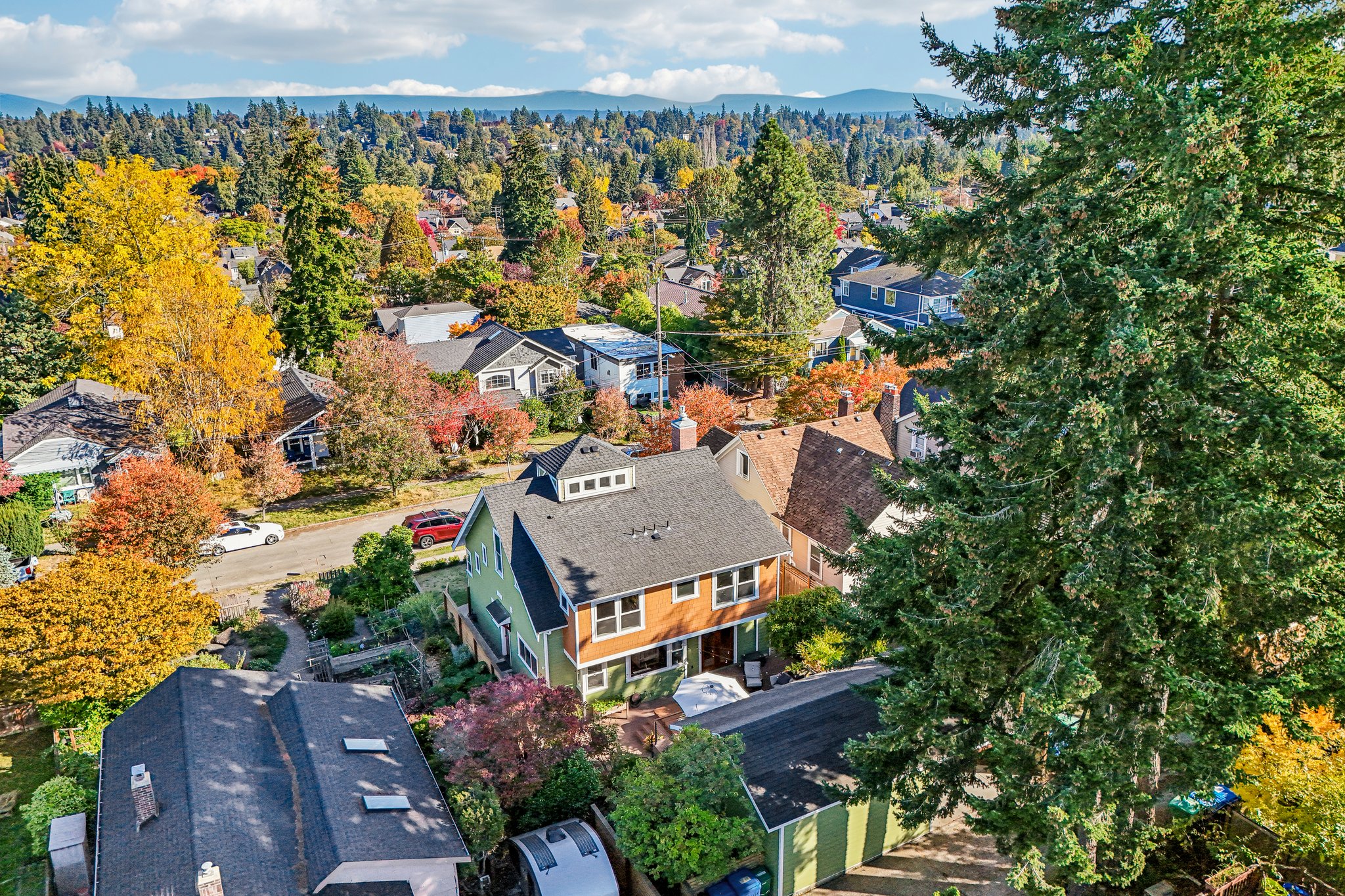 16th Ave-S0610-055.jpg
