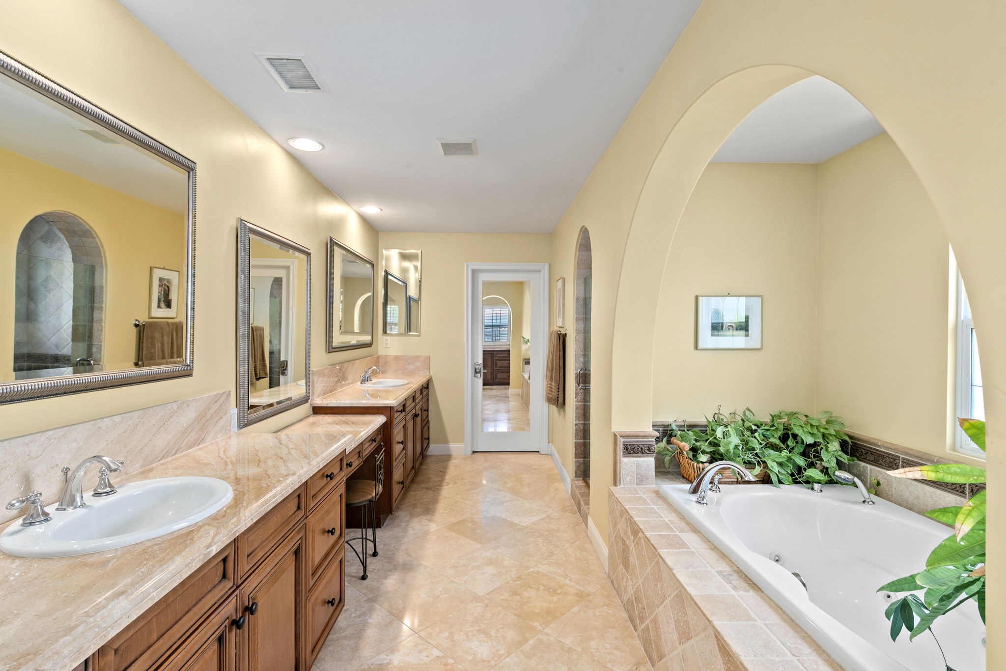 7728 Briza Placida-42