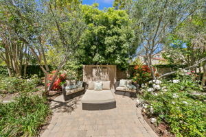 7728 Briza Placida-52