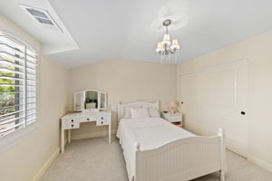 7728 Briza Placida-32