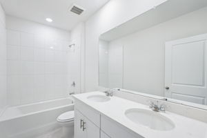 Tampa - Salt Meadows - 7728 Gilchrist Spgs Dr Parrish FL 34219 - 019