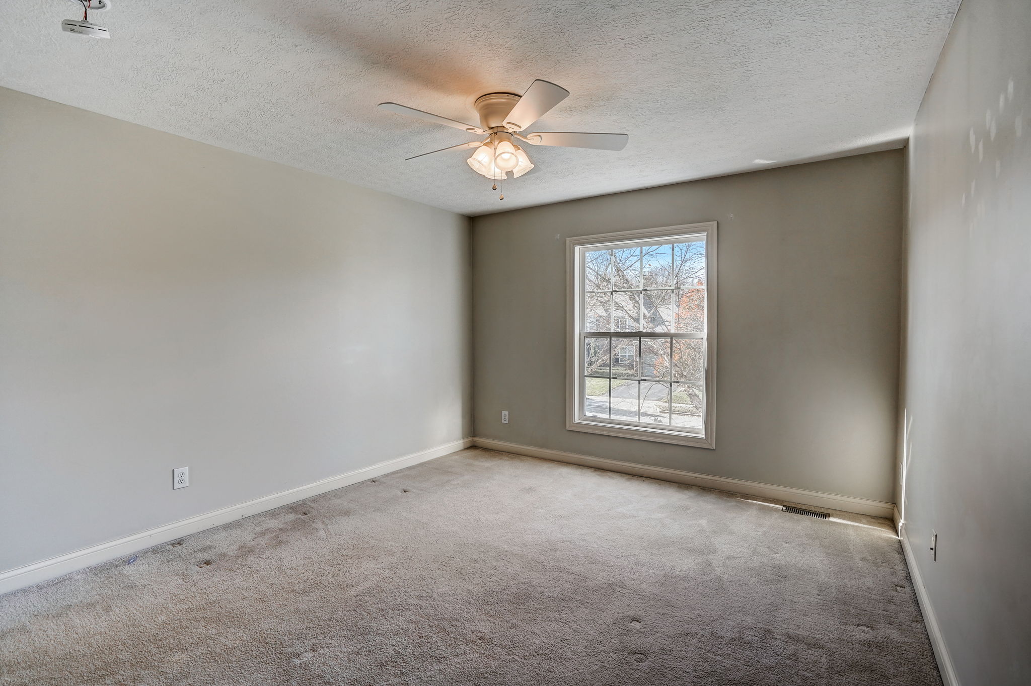 Park Bend Dr-026