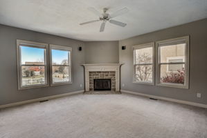 Park Bend Dr-004