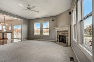 Park Bend Dr-003