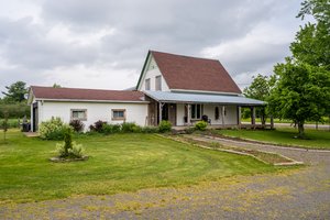  Photo 48