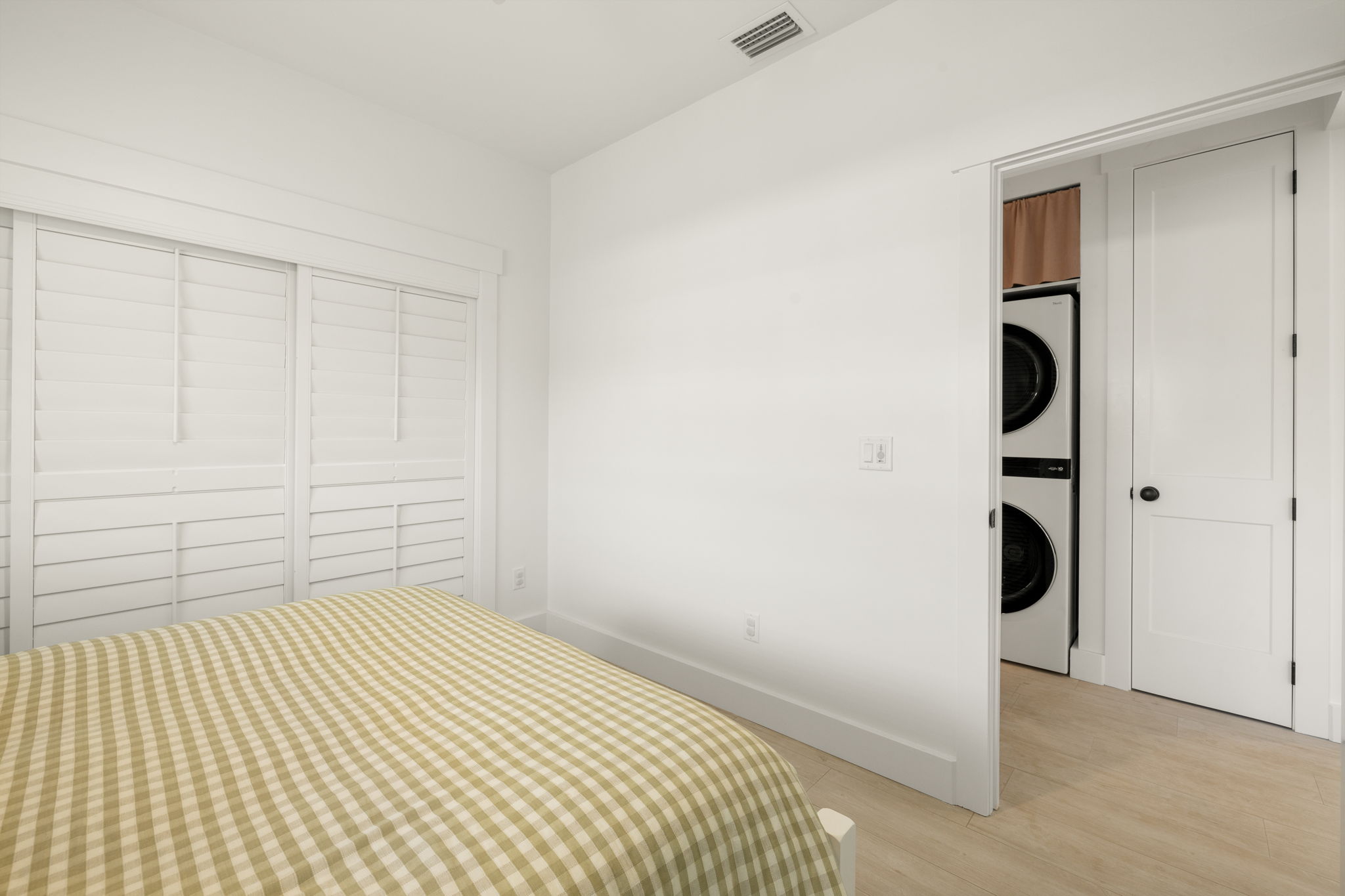 Guest Bedroom 3 of 3