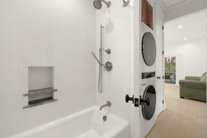 Guest Bathroom 2 of 2