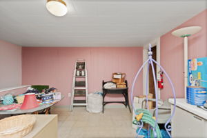  Photo 37