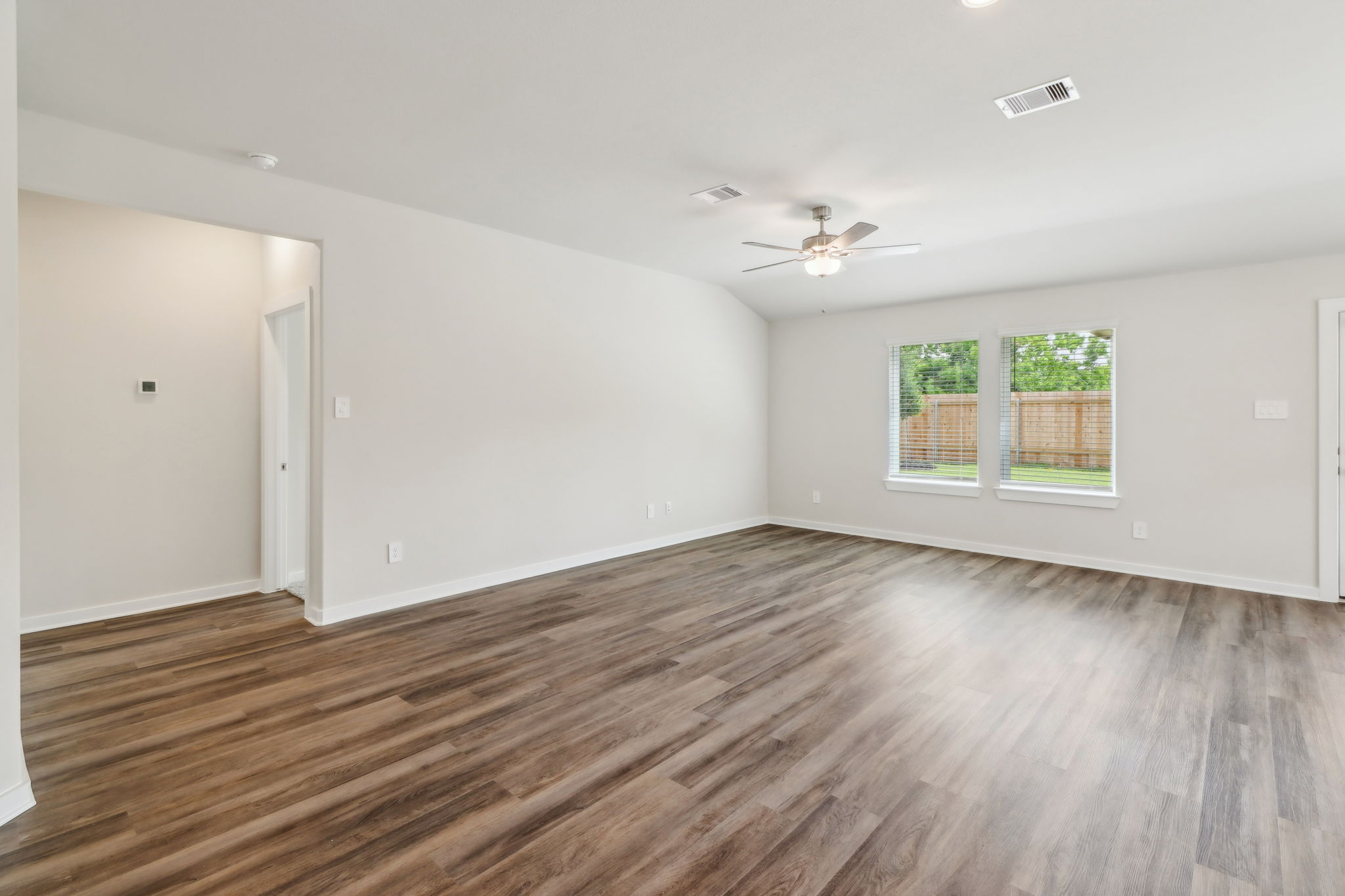 Houston - Southwinds- 7730 Beaufort Ln Baytown TX 77523-010