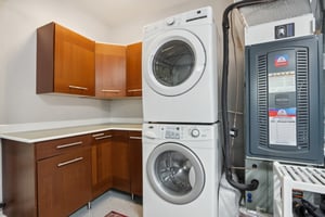 E 75th St-042.jpg
