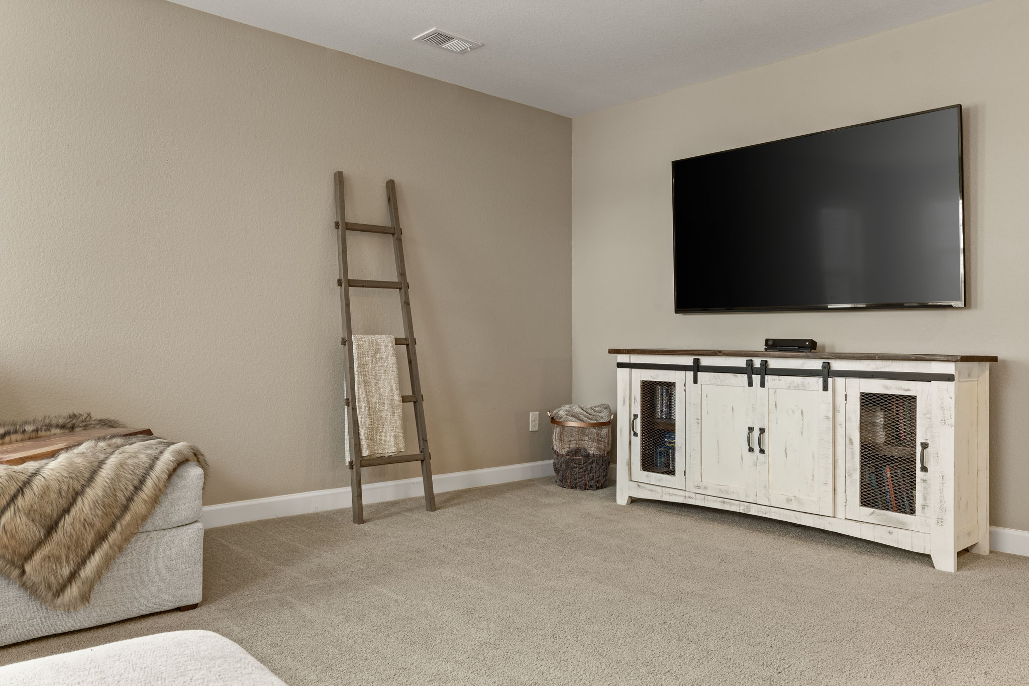 Loft 3