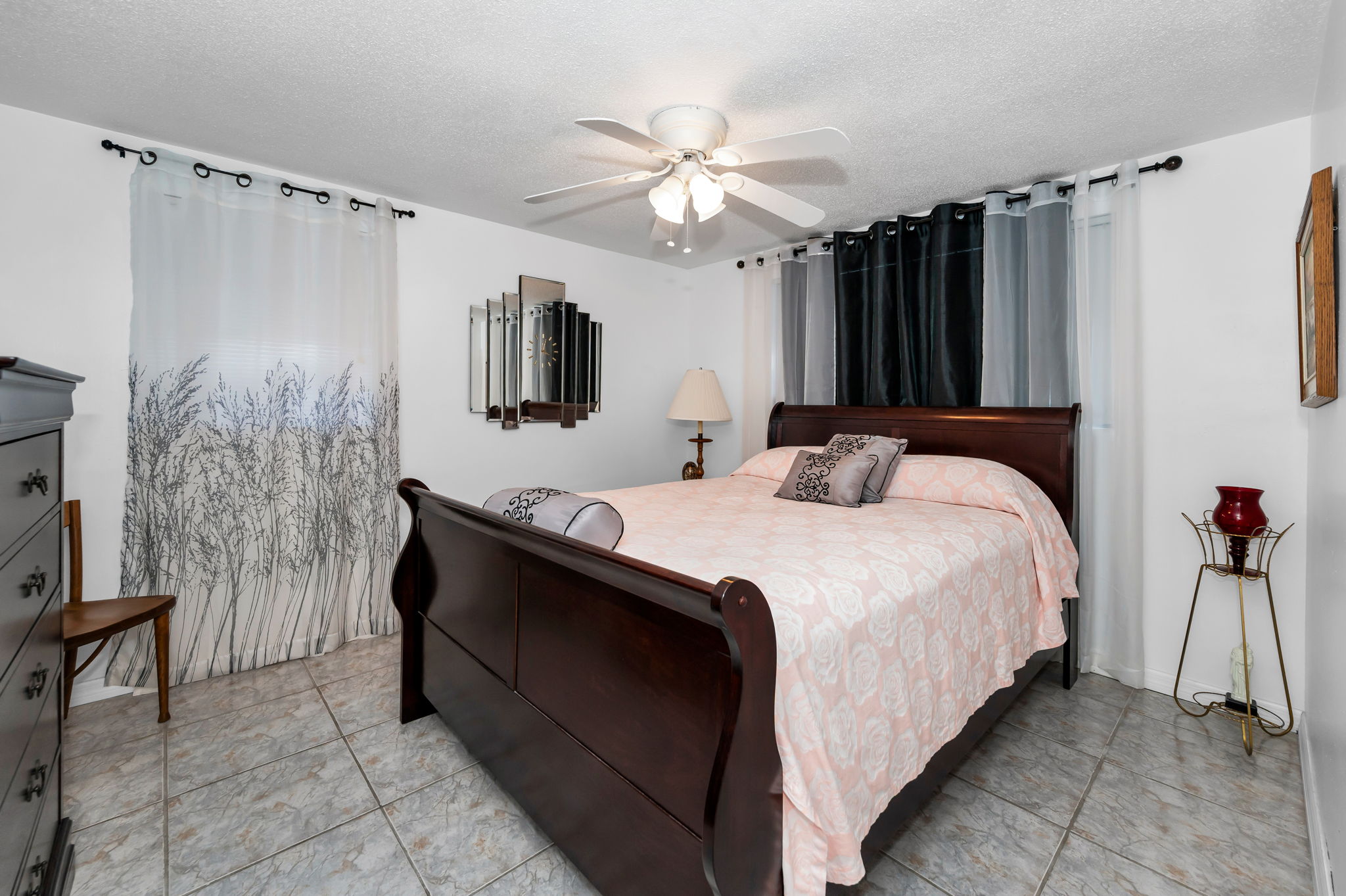 Bedroom2