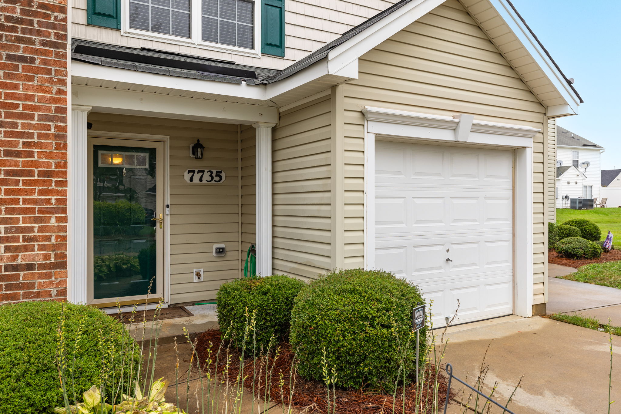 7735 Oliver Park Dr-4