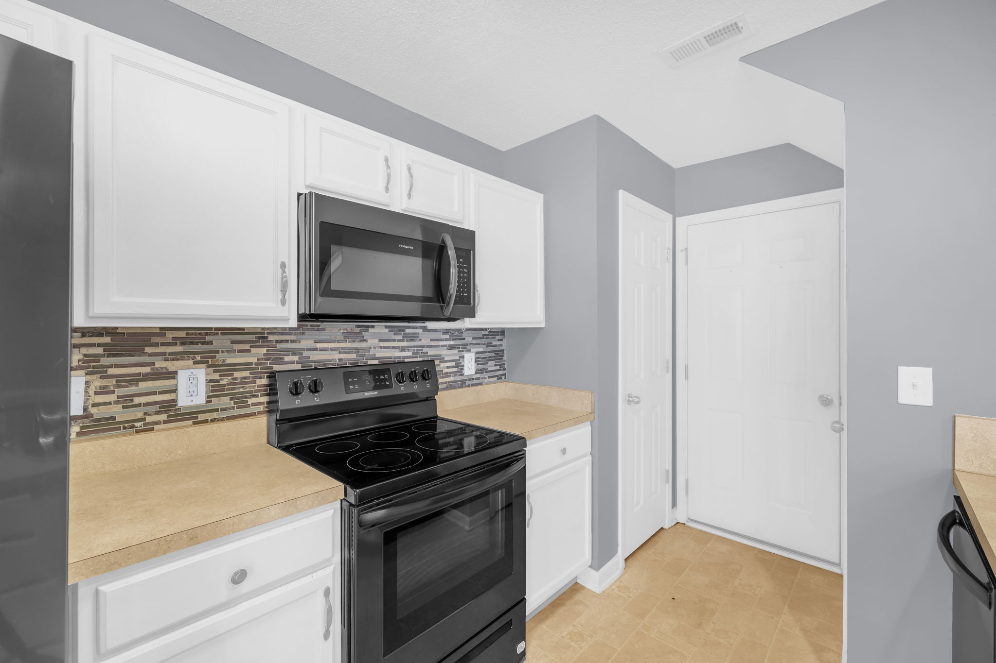 7735 Oliver Park Dr-14