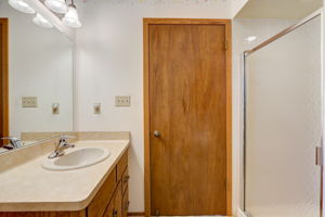 W Winston Way-025