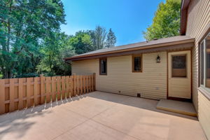 W Winston Way-051
