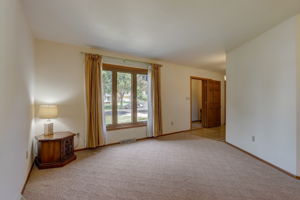 W Winston Way-012