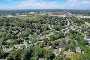 W Winston Way-054
