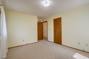 W Winston Way-032