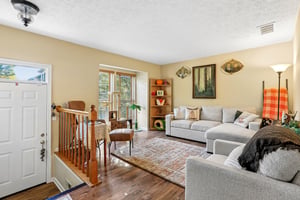 Patuxent Oak Ct-S2710-005.jpg