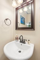 Patuxent Oak Ct-S2710-012.jpg