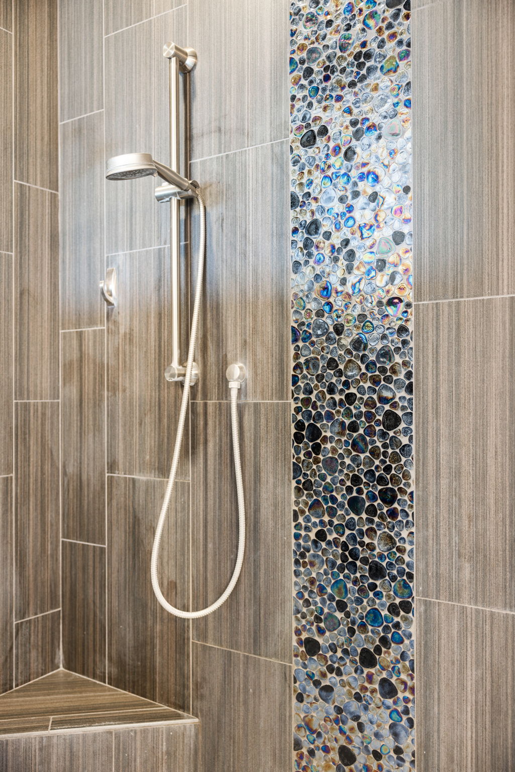 Primary Bathroom V (2)