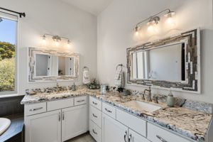 Primary Bathroom (2)
