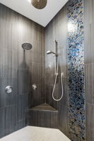 Primary Bathroom (4)