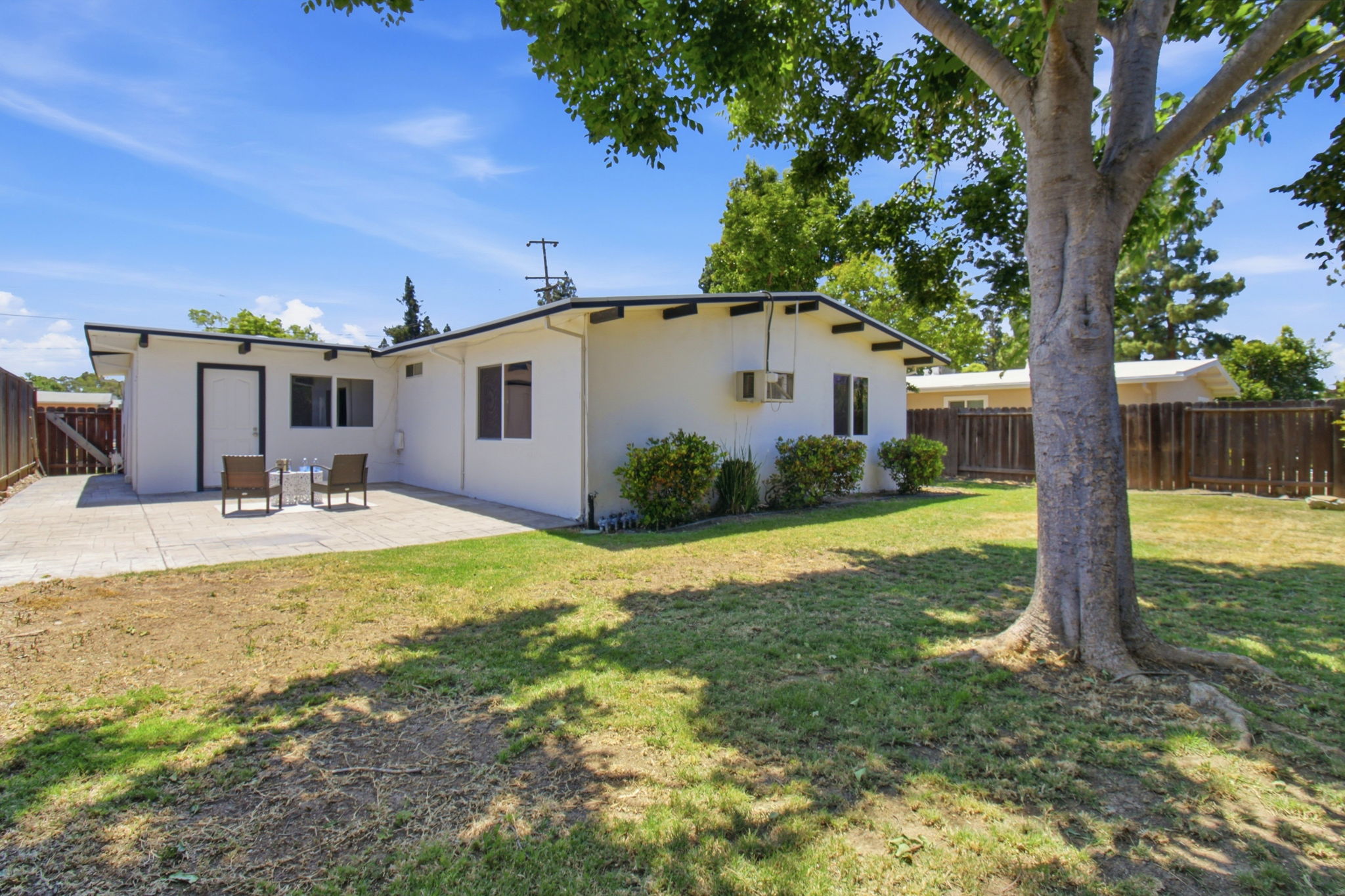 029_F8_774 Mariposa Ave
