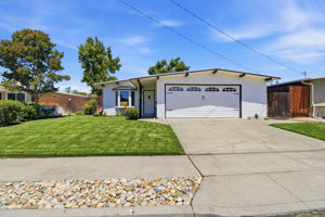 001_F8_774 Mariposa Ave