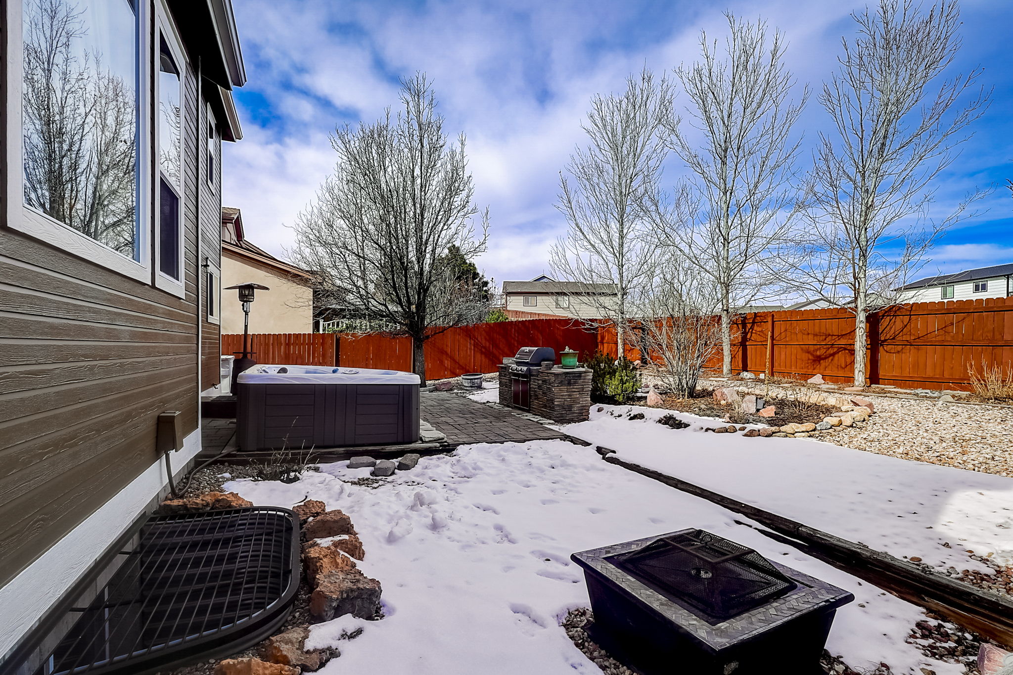 Manston Dr-042