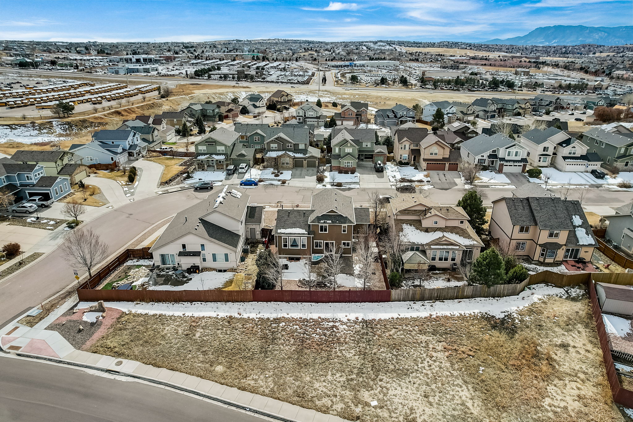 Manston Dr-061