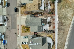 Manston Dr-058