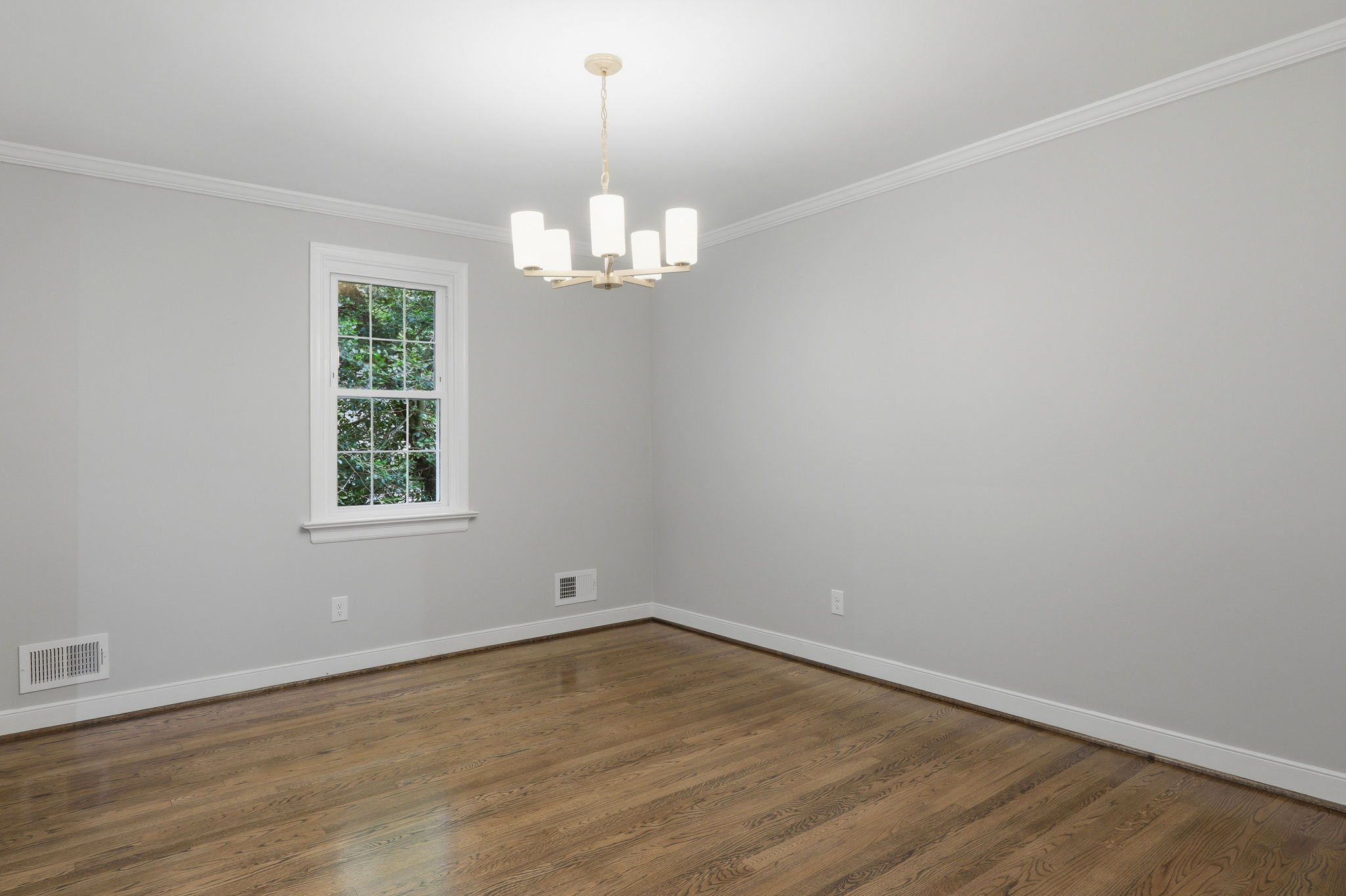 19-Dining Room