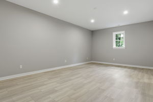23-Bonus Room