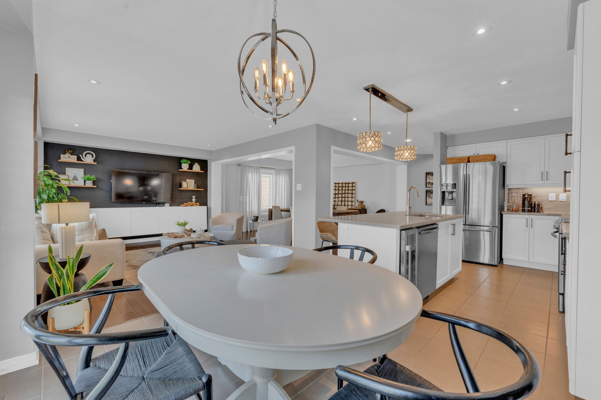 Breakfast Area 2