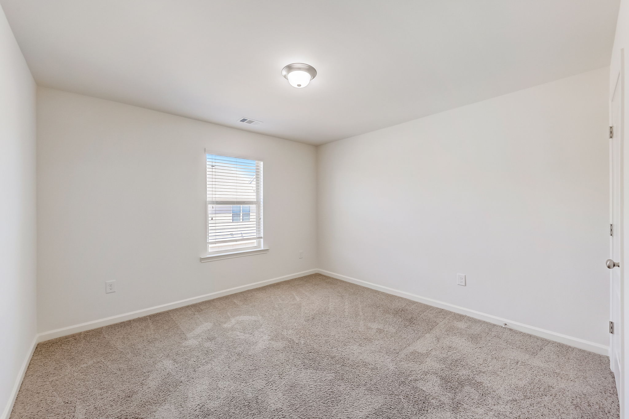 Rutgers Cir-020