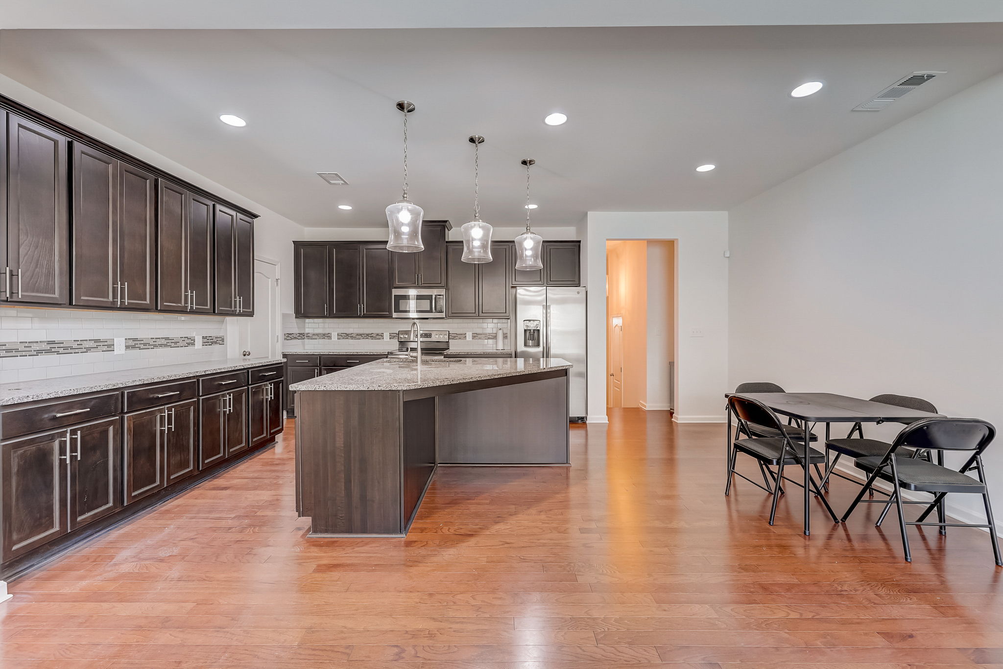 Rutgers Cir-011