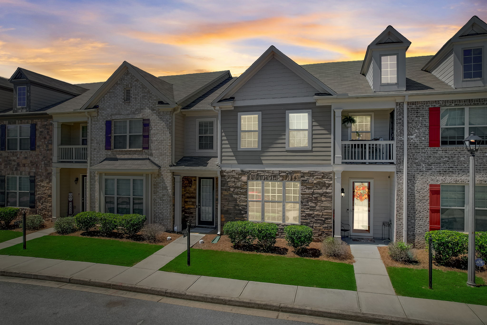 Rutgers Cir - VT-001