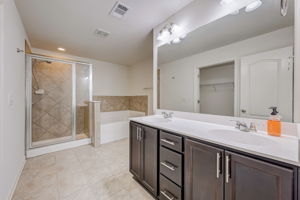 Rutgers Cir-024