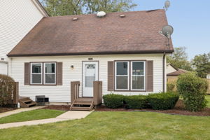  Photo 0