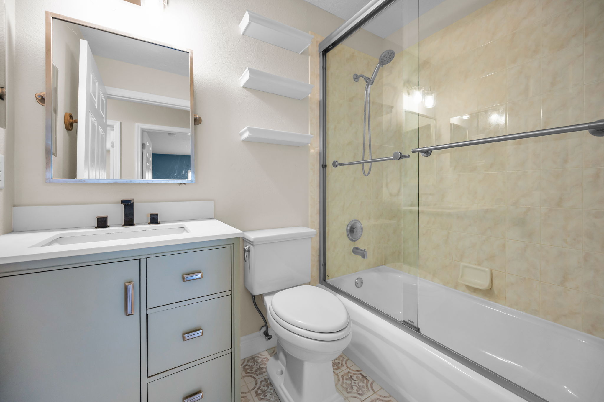 Bathroom2