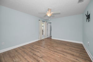 Primary Bedroom1a