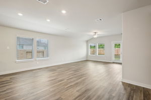 Houston - Southwinds-7746 Beaufort Ln Baytown TX 77523- 004