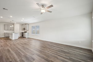 Houston - Southwinds-7746 Beaufort Ln Baytown TX 77523- 008