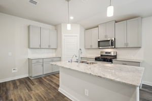 Houston - Southwinds-7746 Beaufort Ln Baytown TX 77523- 011